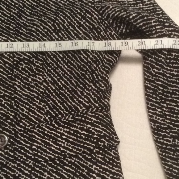 3/4 Sleeve Lined Jacket - Picture 5 of 5